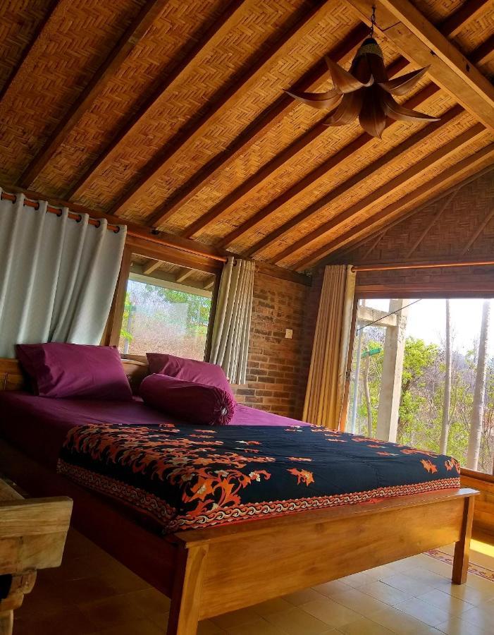Batu Hill Villa Watukarung Екстер'єр фото